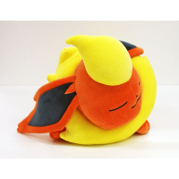 Officiële Pokemon center Knuffel Flareon slapend +/- 68cm (lang) 